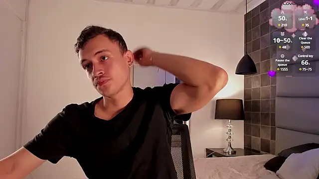 Desmon Clark online show from 14, 3, 2025