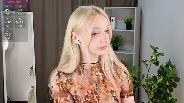 Naughty  Couplles online show from 28, 3, 2026