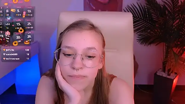 LayriantaVee online show from 5, 2, 2025