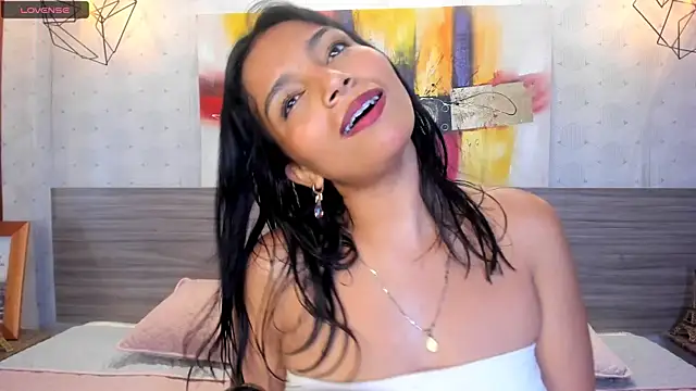 Candys victoria online show from 1, 3, 2025