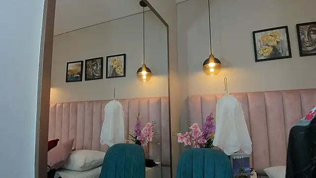 Snapshot of Annie_karlsson__ chatting on 31, 10, 2025 Annie karlsson online show from 31, 10, 2025