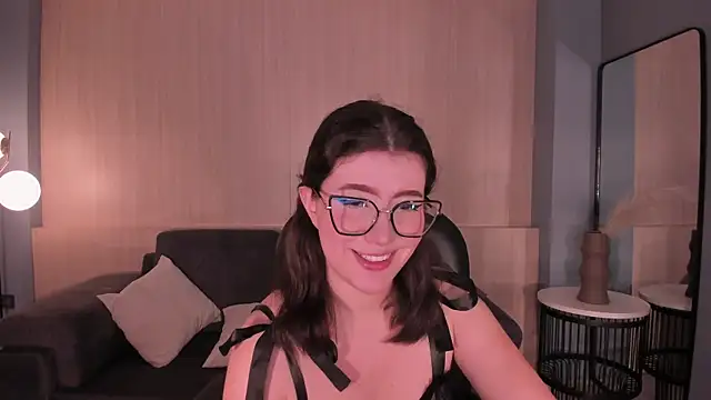 AmberFarrell online show from 4, 3, 2026