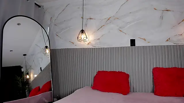 valentina lux online show from 9, 7, 2026