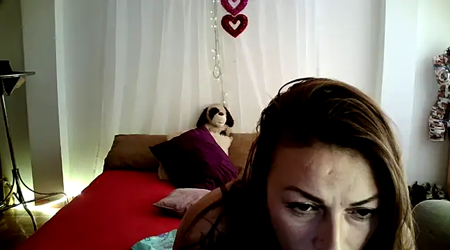 Hanna Charming online show from 21, 3, 2025