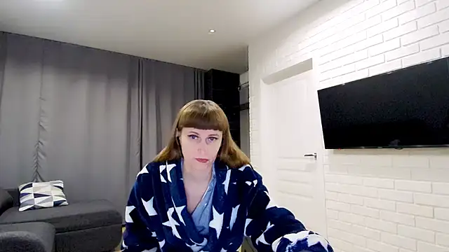 Daniella Lorente online show from 4, 2, 2026