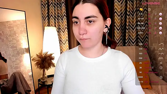 hannacheekss  online show from 9, 10, 2025