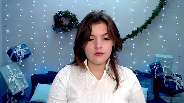 Snapshot of showmeparadise chatting on 6, 12, 2024 showmeparadise online show from 6, 12, 2024