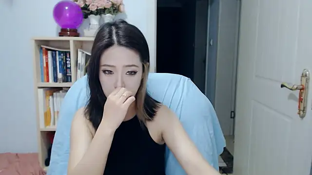 Snapshot of SuSushi728 chatting on 4, 6, 2026 SuSushi728 online show from 4, 6, 2026