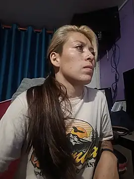 Snapshot of Tefannyy_ chatting on 21, 5, 2026 Tefannyy online show from 21, 5, 2026