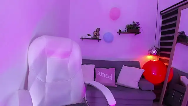 yenny garcia online show from 8, 11, 2025