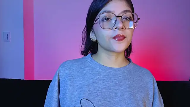 Snapshot of lana_dol chatting on 5, 3, 2026 lana dol online show from 5, 3, 2026