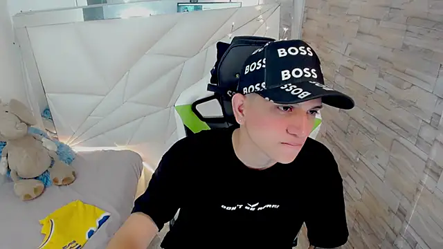 Brayan lopezz online show from 18, 3, 2025