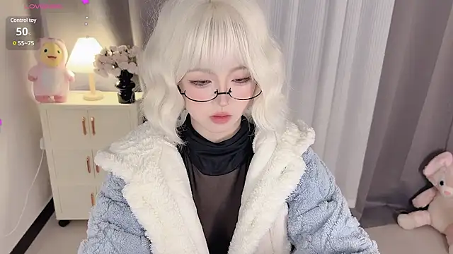 Snapshot of Lucky-susuBB chatting on 15, 12, 2024 Lucky-susuBB online show from 15, 12, 2024