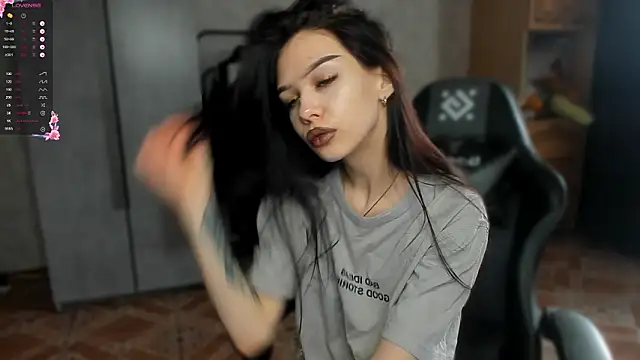 SweetyDeviliya online show from 25, 3, 2026