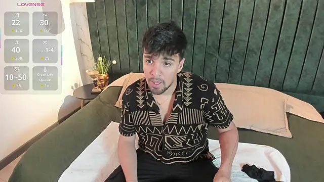 Snapshot of Edward_max chatting on 14, 4, 2026 Edward max online show from 14, 4, 2026