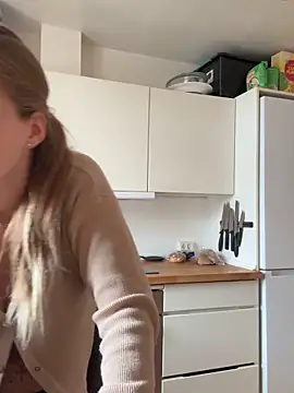 Hr Frk Olsen online show from 7, 10, 2025