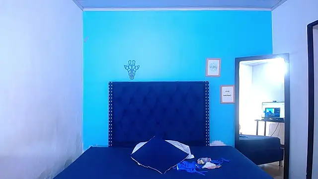 kinky redhead18 online show from 9, 2, 2026