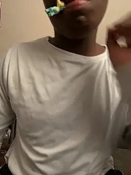 Snapshot of Mischevous_T69 chatting on 15, 5, 2026 Mischevous T69 online show from 15, 5, 2026