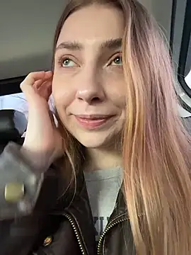 Sunny   Bunny online show from 27, 3, 2026