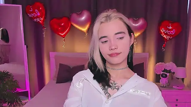 as1an girlfriend online show from 21, 2, 2025