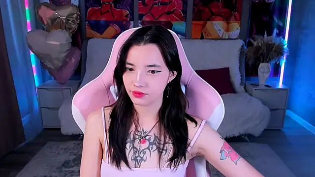 as1an girlfriend online show from 3, 4, 2026