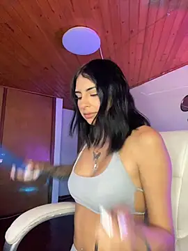 Hilary pinkk online show from 25, 9, 2025