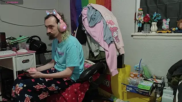 tallnerdyguy online show from 31, 3, 2026