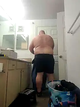 Strong Bear89 online show from 10, 1, 2025