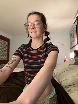 dreamteemergirl online show from 18, 11, 2025