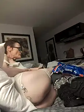 Snapshot of ivylee31 chatting on 9, 1, 2025 ivylee31 online show from 9, 1, 2025