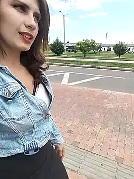 Alysson-- online show from 21, 1, 2025