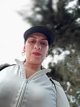 Alysson-- online show from 11, 4, 2026