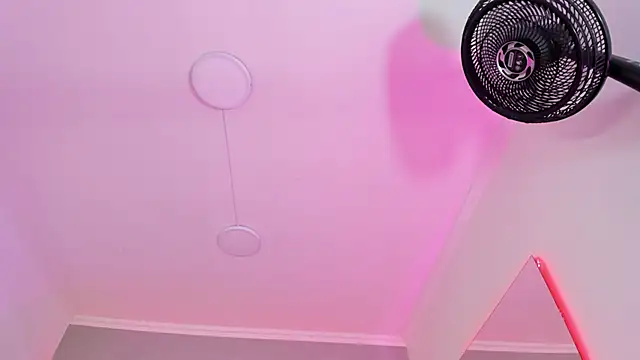 AmberiniHoffman online show from 12, 3, 2025