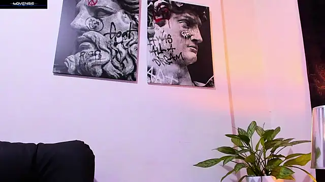 CruzVega online show from 14, 11, 2025