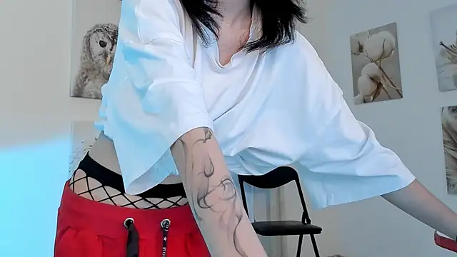 Elainebeness online show from 8, 2, 2025