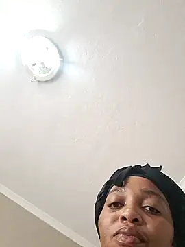 Snapshot of thicktash chatting on 8, 5, 2026 thicktash online show from 8, 5, 2026