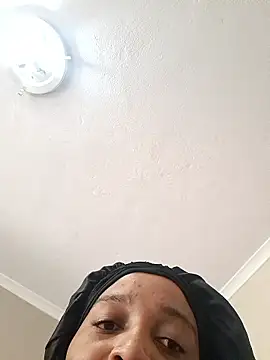 Snapshot of thicktash chatting on 9, 5, 2026 thicktash online show from 9, 5, 2026