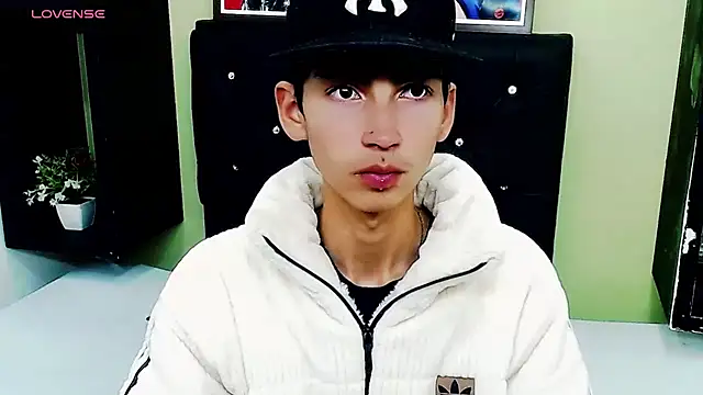 ttimy x boy online show from 19, 1, 2025