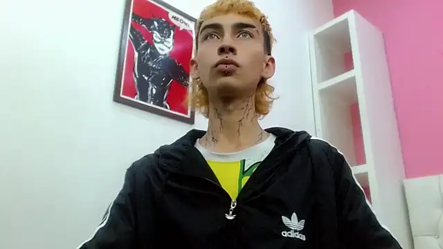 ttimy x boy online show from 4, 3, 2026