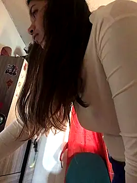 Miss oliviaa online show from 14, 9, 2025