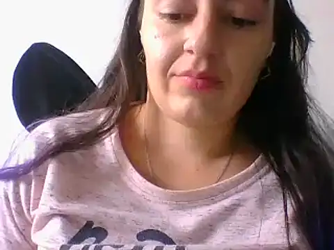 Snapshot of _karlie_kloss_ chatting on 15, 1, 2025 karlie kloss online show from 15, 1, 2025