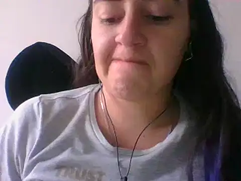 Snapshot of _karlie_kloss_ chatting on 5, 2, 2025 karlie kloss online show from 5, 2, 2025