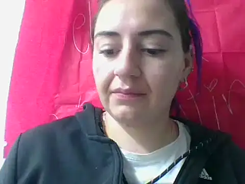 Snapshot of _karlie_kloss_ chatting on 20, 3, 2025 karlie kloss online show from 20, 3, 2025