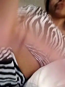 fofinhaa12 online show from 18, 9, 2025