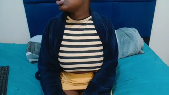 MilkyTitties online show from 26, 6, 2026