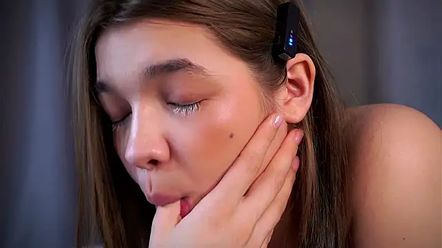 VeronaAppleberry online show from 18, 2, 2025