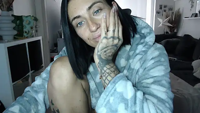 IntiMia online show from 18, 12, 2025