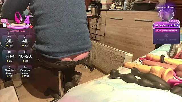 misteryman1956 online show from 15, 4, 2026