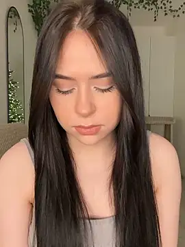  SweetCandyy online show from 1, 2, 2026