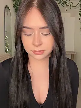  SweetCandyy online show from 6, 2, 2026